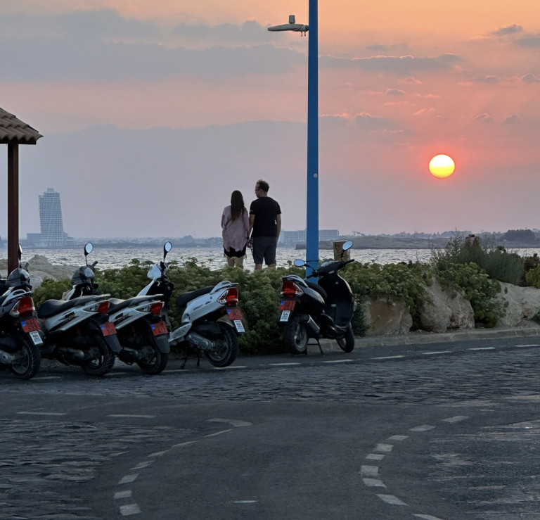 עלייה מרשימה בהכנסות מתיירות בקפריסין